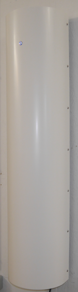 Weißer Luftentkeimer an der Wand installiert: Ansicht Seitlich