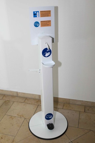 TOUCH-FREE disinfection station for wheelchair users with arm and foot pedal for 1L of disinfectant in PVC