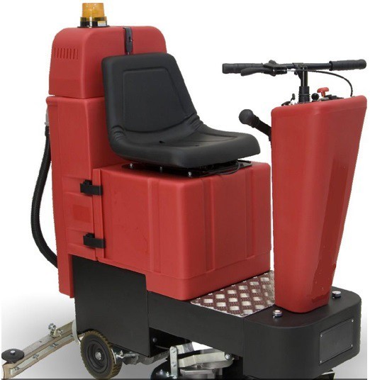 CIMEL Turbolava Kart 66 ride-on scrubbing machine with auto-traction drive Cimel-turbolava  TUKART66
