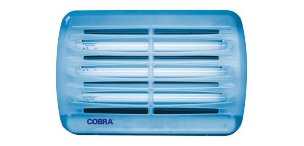 Genus COBRA Insektenvernichter 3 x 15W bruchsichere Lampen geringe CO2 Emission geringe Betriebskosten 